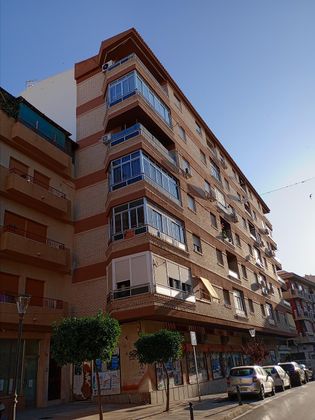 Foto 1 de Pis en venda a calle Buenavista de 4 habitacions amb terrassa i ascensor