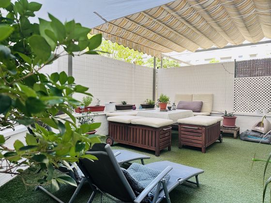 Foto 1 de Pis en venda a calle Peñaranda de Bracamonte de 4 habitacions amb terrassa i piscina