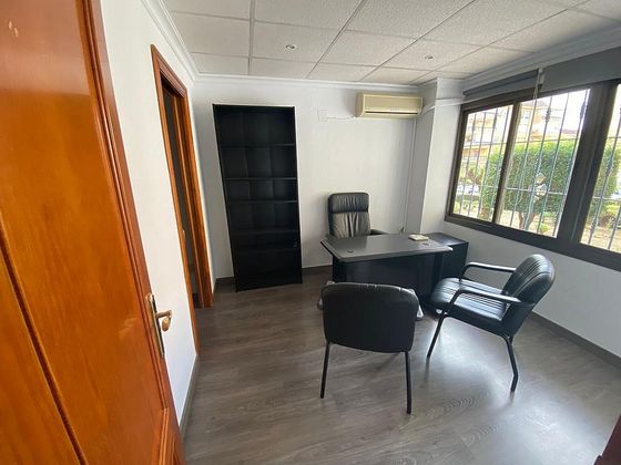 Foto 1 de Oficina en alquiler en avenida Vivar Tellez de 260 m²