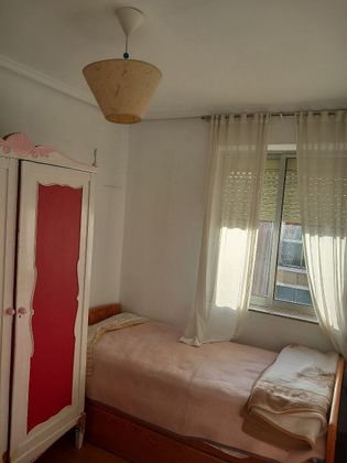 Foto 2 de Compartir piso en paseo Zorrilla de 4 habitaciones con terraza y muebles