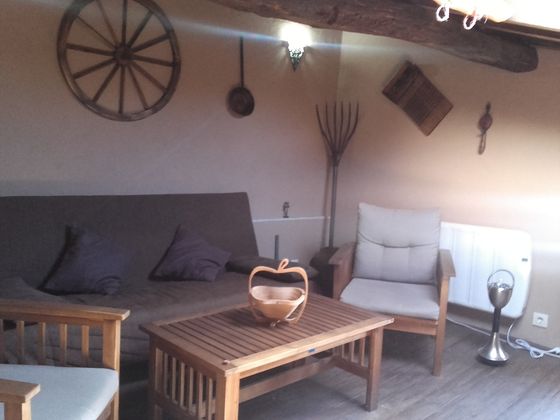 Foto 1 de Venta de casa rural en calle Altozano de 3 habitaciones con muebles y calefacción