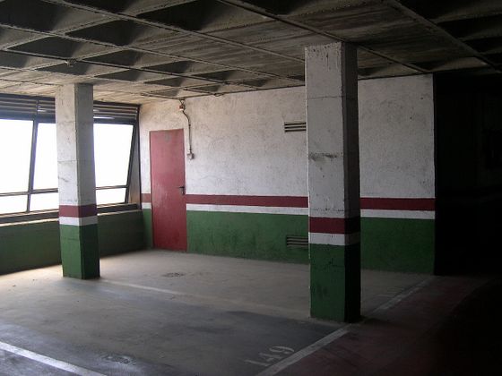 Foto 1 de Garatge en venda a calle Con Trastero de 17 m²