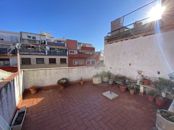 Foto 1 de Casa en venda a calle Alcantara de 4 habitacions amb terrassa i garatge