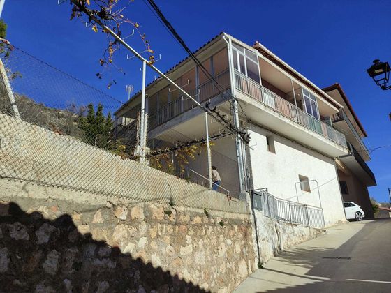 Foto 1 de Chalet en venta en calle Senador José María Bris de 3 habitaciones con garaje y muebles