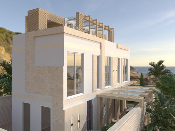 Foto 1 de Villa en venta en calle Tamarco de 3 habitaciones con terraza y piscina