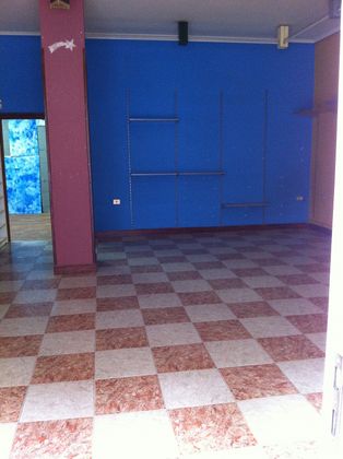 Foto 2 de Alquiler de local en plaza Aita Patxi de 3 habitaciones y 120 m²