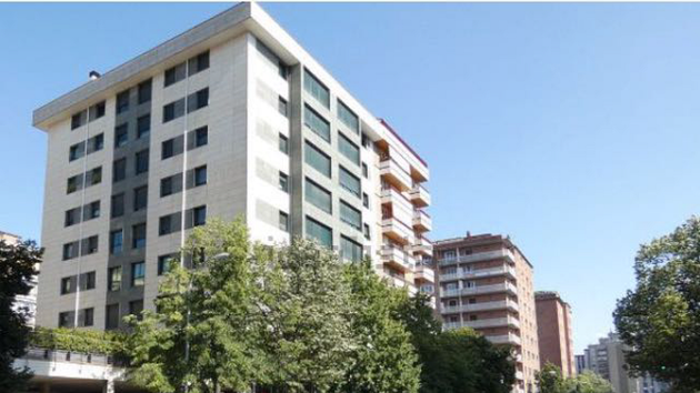 Foto 1 de Compartir pis a calle Monasterio de Urdax de 3 habitacions amb mobles i aire acondicionat
