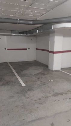 Foto 1 de Garatge en venda a paseo Muralla de 17 m²
