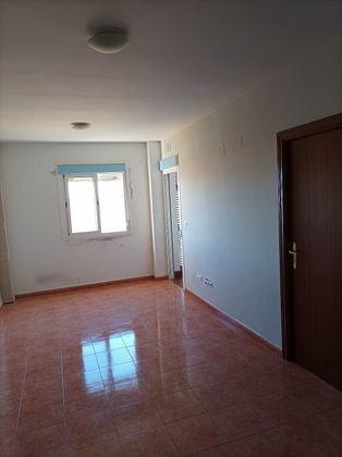 Foto 2 de Apartamento en venta en calle Campanario de 1 habitación con terraza y garaje