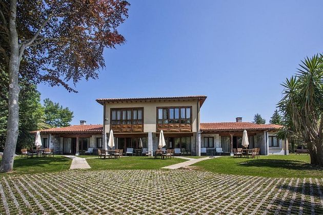 Foto 1 de Casa rural en venda a calle Camino Posada la Vieja de 10 habitacions amb terrassa i piscina
