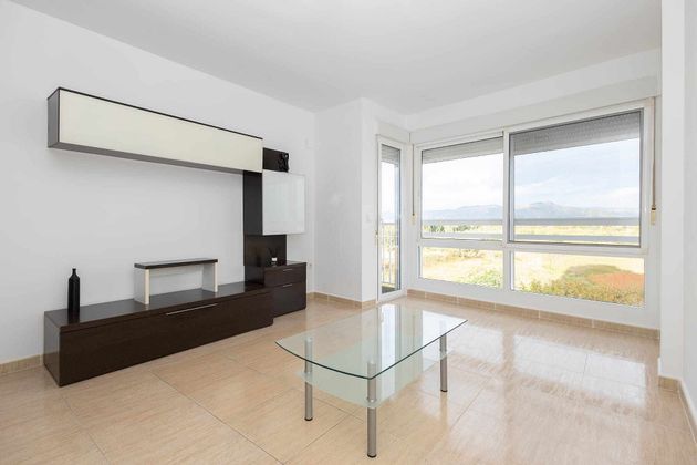 Foto 1 de Pis en venda a avenida Mediterraneo de 2 habitacions amb terrassa i mobles