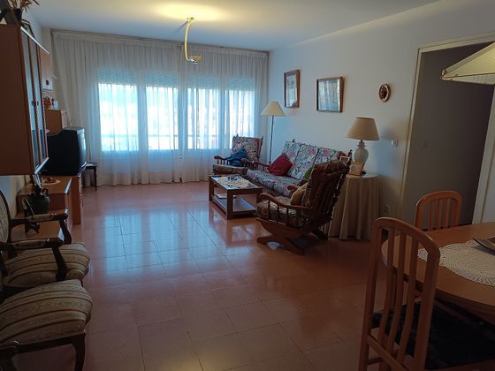 Foto 2 de Pis en venda a carretera Sabadell de 4 habitacions amb mobles i ascensor