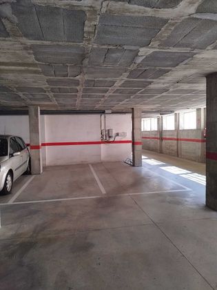 Foto 1 de Garaje en venta en calle Alcoll de 22 m²