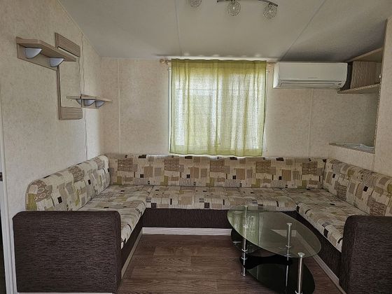 Foto 2 de Venta de casa en polígono Dehesa Baja de 3 habitaciones con muebles y calefacción