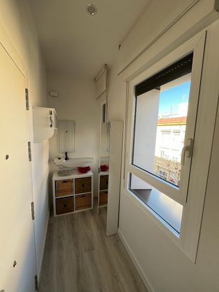 Foto 1 de Pis en lloguer a calle Vazquez Aroca de 3 habitacions amb mobles i aire acondicionat