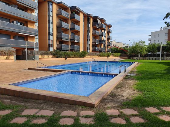 Foto 2 de Apartamento en venta en avenida Passapera de 2 habitaciones con piscina y garaje