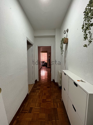 Foto 1 de Compartir pis a calle Lope de Rueda de 4 habitacions i 86 m²