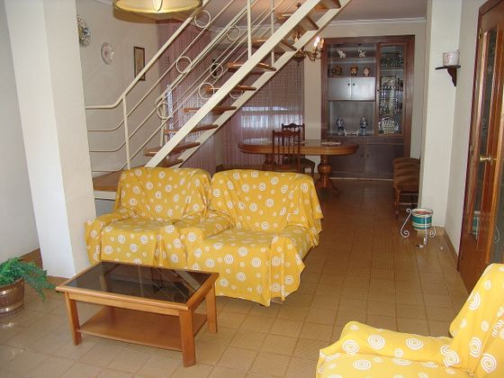 Foto 1 de Alquiler de casa en carretera Ferrerets de 5 habitaciones con terraza y muebles
