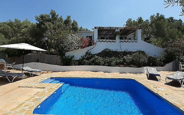 Foto 1 de Villa en alquiler en vía Camino del Pedregal de 2 habitaciones con terraza y piscina