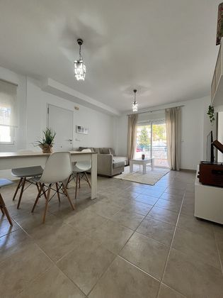 Foto 2 de Apartament en lloguer a calle Las Pitas de 2 habitacions amb terrassa i piscina
