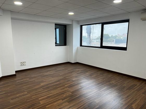 Foto 2 de Alquiler de oficina en polígono Almansa de Carrus de 2 m²