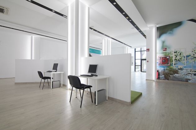 Foto 1 de Alquiler de oficina en polígono Almansa de Carrus de 500 m²