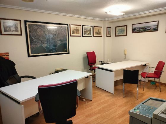 Foto 1 de Oficina en lloguer a avenida Salamanca de 4 habitacions i 95 m²