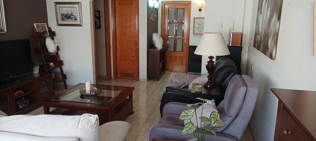 Foto 2 de Piso en venta en calle Lobero de 4 habitaciones con terraza y muebles