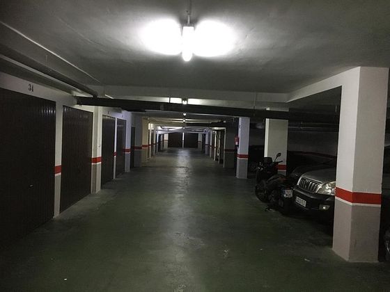Foto 1 de Garatge en venda a calle Benicanena de 32 m²