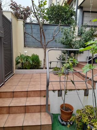 Foto 2 de Venta de casa adosada en calle Panamá de 4 habitaciones con piscina y garaje