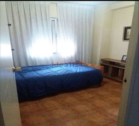 Foto 2 de Compartir piso en calle Belen de 3 habitaciones con muebles