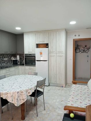 Foto 2 de Apartament en venda a calle Esperidion Porta Requesens de 2 habitacions amb aire acondicionat i calefacció