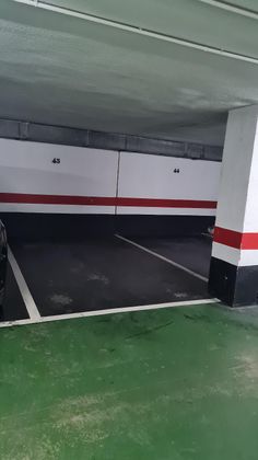 Foto 2 de Alquiler de garaje en paseo De Europa de 12 m²
