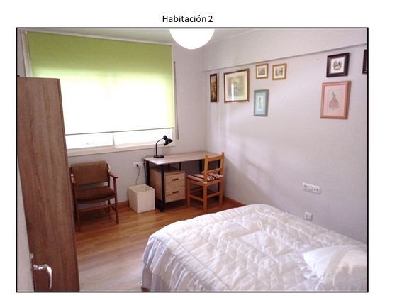 Foto 2 de Compartir pis a calle Urzaiz de 3 habitacions amb mobles i balcó