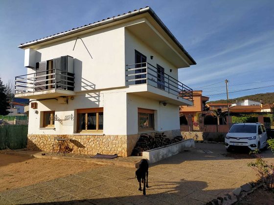 Foto 1 de Compartir casa rural en avenida Rocacorba de 3 habitaciones con terraza y balcón