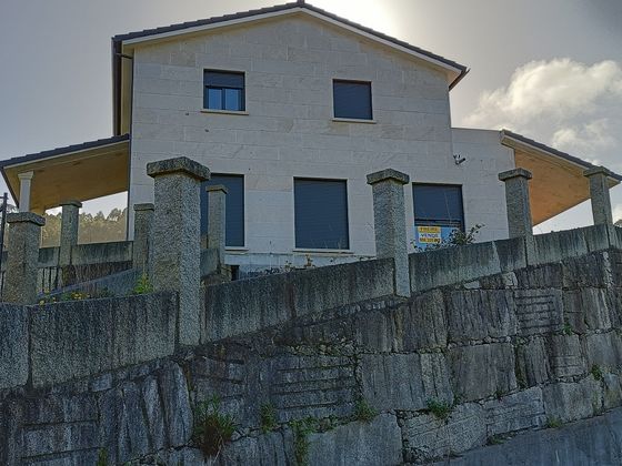 Foto 2 de Xalet en venda a vía Meiro de 4 habitacions amb terrassa i garatge
