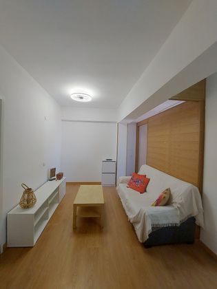 Foto 1 de Alquiler de apartamento en calle Prudencio Morales de 1 habitación con muebles y ascensor