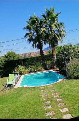 Foto 2 de Casa en venda a avenida Soria de 2 habitacions amb piscina i garatge