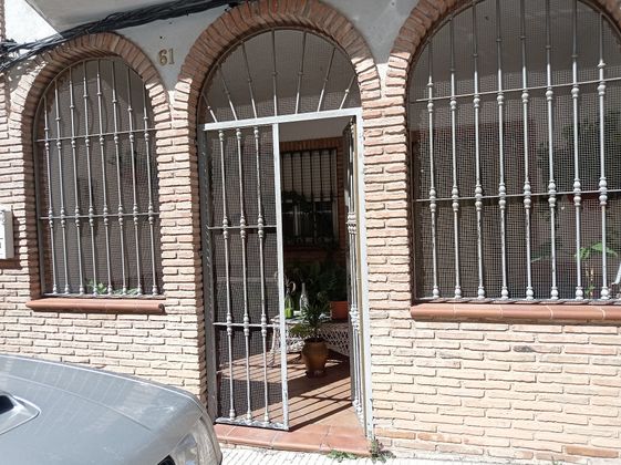 Foto 2 de Casa en venda a calle La Virgen de 7 habitacions amb terrassa i piscina