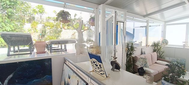 Foto 2 de Casa adossada en venda a calle La Tartana de 4 habitacions amb terrassa i garatge