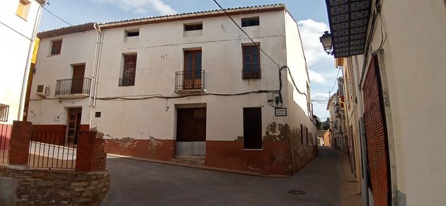 Foto 1 de Casa adossada en venda a calle San Blas de 3 habitacions amb terrassa i jardí