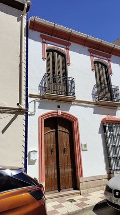 Foto 1 de Casa en venda a calle Juan de Toro de 3 habitacions amb terrassa i balcó