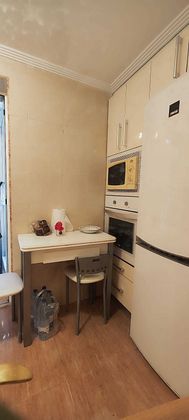 Foto 2 de Piso en venta en avenida Galicia de 2 habitaciones con muebles y calefacción
