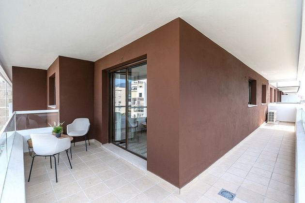 Foto 2 de Apartament en venda a calle De la Guardia Civil de 2 habitacions amb garatge i mobles
