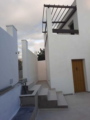 Foto 2 de Casa en venda a calle Camino San Sebastian de 2 habitacions amb terrassa i garatge