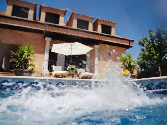 Foto 1 de Xalet en venda a plaza Unesco de 7 habitacions amb terrassa i piscina