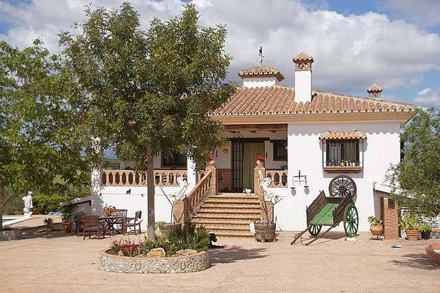 Foto 2 de Casa rural en venda a calle Del Suerte de 6 habitacions i 2000 m²
