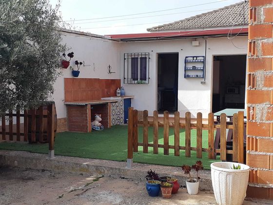 Foto 1 de Casa rural en venda a calle Pinar de 2 habitacions amb terrassa i jardí