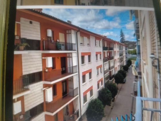 Foto 1 de Pis en venda a calle La Barrueza de 3 habitacions i 96 m²