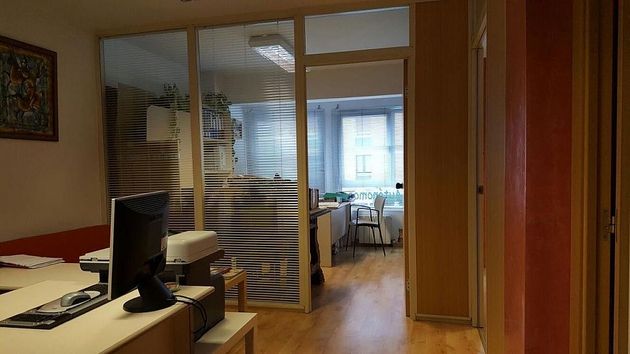 Foto 1 de Oficina en venda a calle Santutxu de 3 habitacions amb garatge i mobles